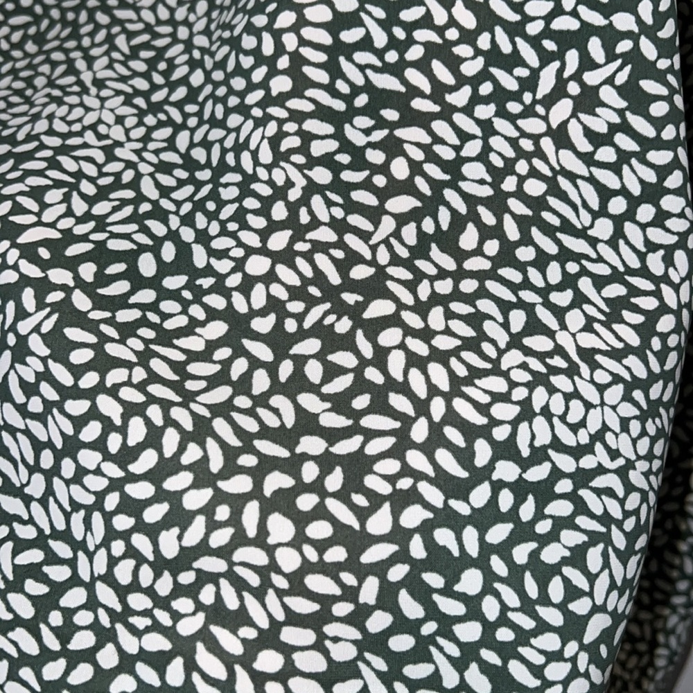Boutique top! - Picture 7 of 7